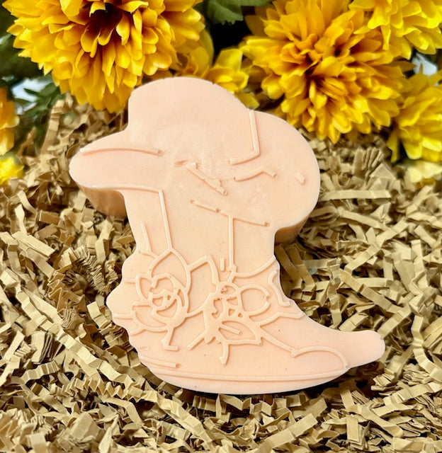 π Henrietta Hooves π